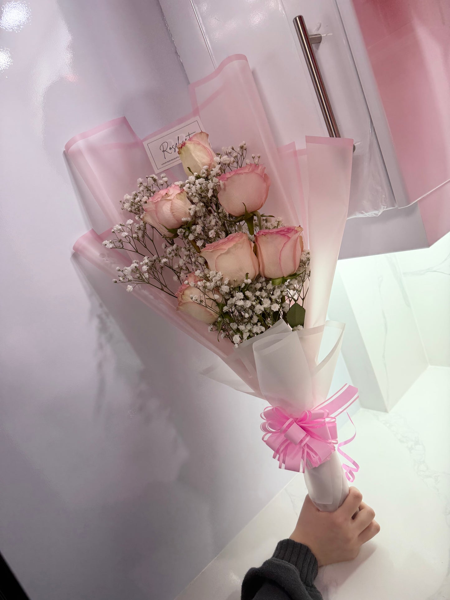 6 Rose Bouquet