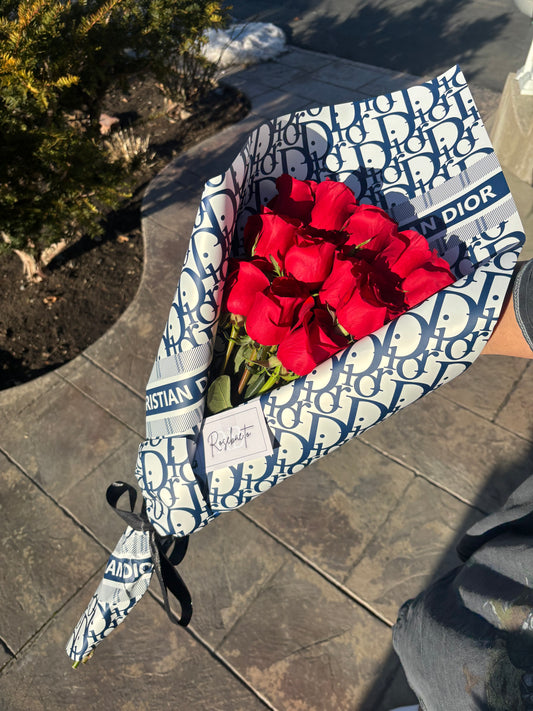 12 Rose Bouquet